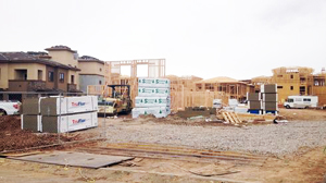 Apartment construction is picking up in Gilbert. / Parker Leavitt/The Republic 