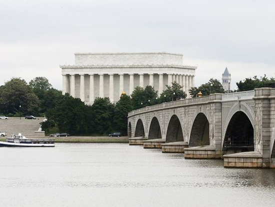 A boat passes under the drawbridge span of Memorial Bridge near the Lincoln Memorial on June 5, 2015 in Washington, DC