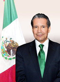Mexican Consul General Roberto Rodriguez