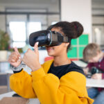 Virtual reality takes a seat in college classrooms