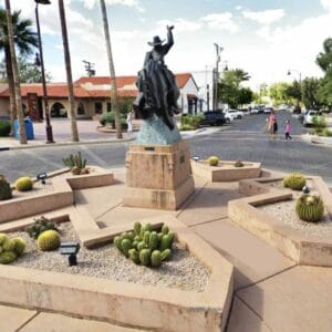 Monday Morning Commute: Ask traffic engineer Paul Basha… What is the difference between roundabouts and traffic circles?