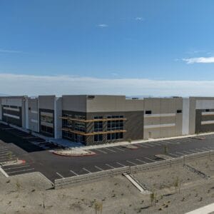 Developer completes distribution center in Surprise